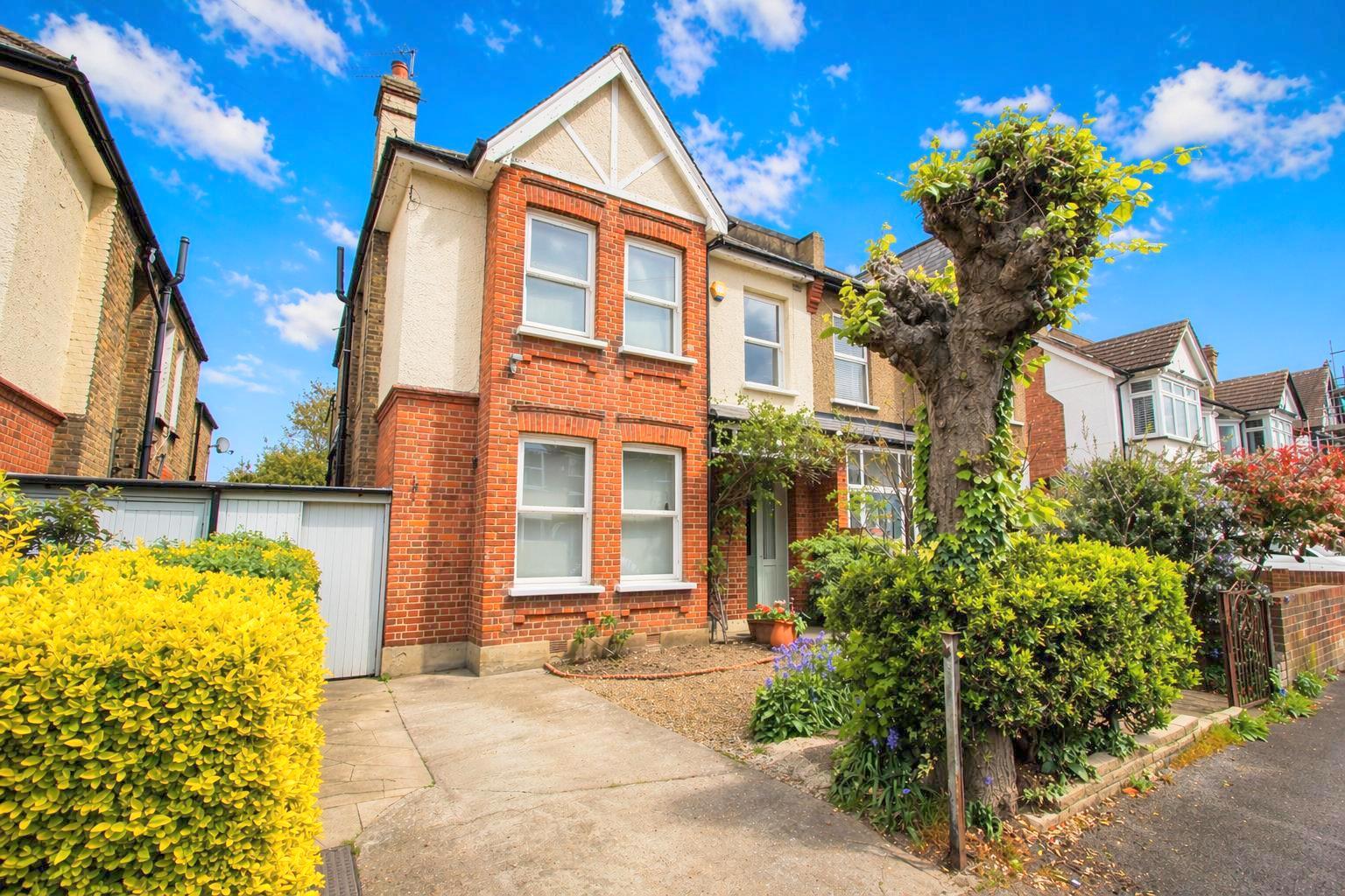 Onslow Gardens, Wallington